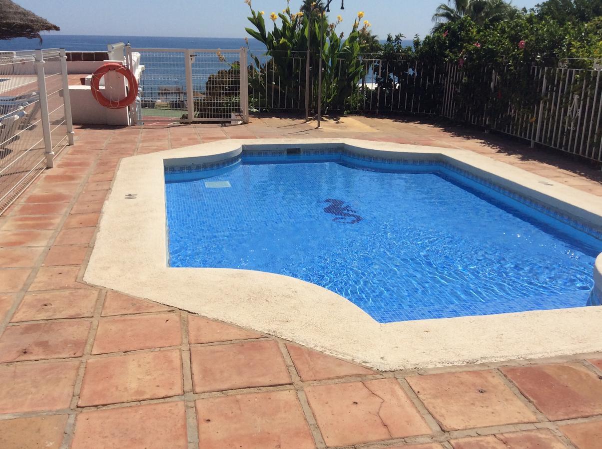 Mansion Alhamar - 2 Bedroom, Frontline Beach, Mountain Views, Full Size Pool, Tennis Courts, Close To Shops, On-Site Bar & Chiringuito Sitio de Calahonda Exterior foto